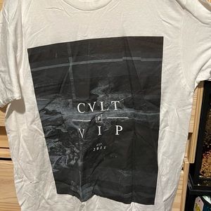 Pvris vip shirt large